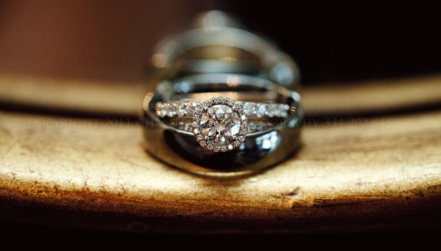 auburn-wedding-photographers-13 an auburn alabama wedding and reception at greystone mansion