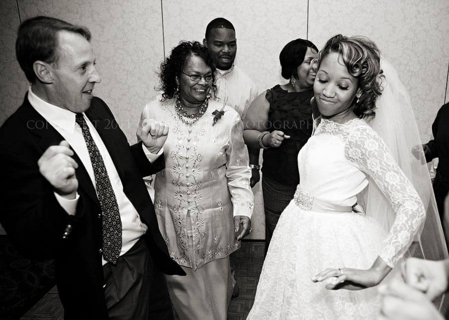 an outdoor wedding and ballroom reception at wynlakes country club in montgomery alabama