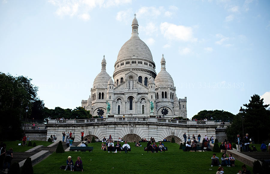paris-travel-photographer-09 an american wedding photographer visits sacre couer in paris